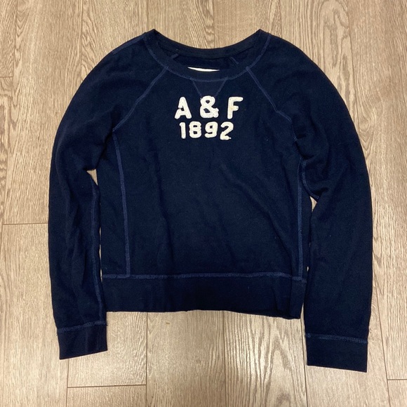 Abercrombie & Fitch crewneck in size S - Picture 1 of 2